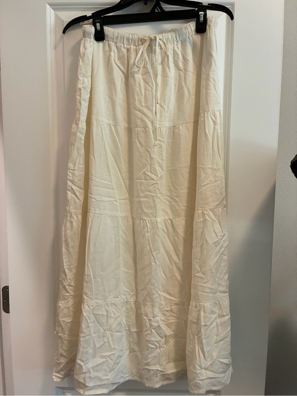 Sincerely Jules White Tiered Maxi Skirt with Drawstring